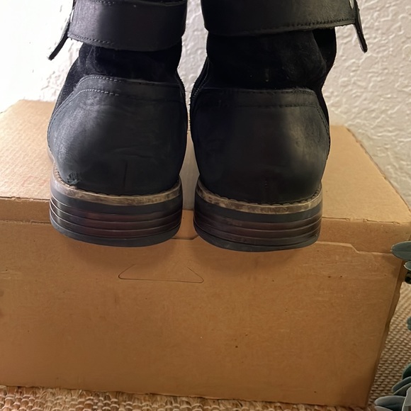 Clark Ultra Confort Collection ankle boot size 8. - Picture 5 of 8